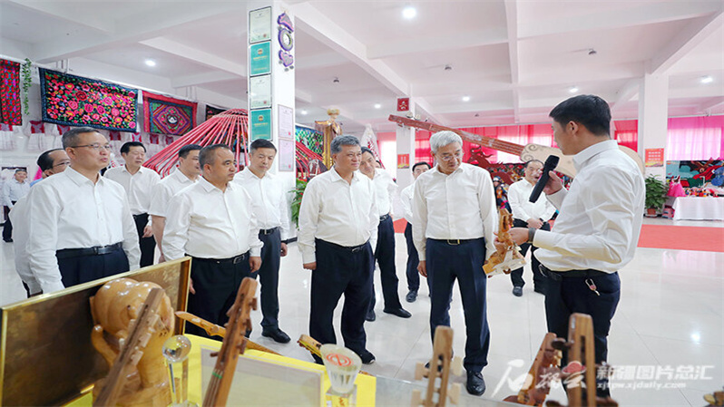 江西省党政代表团来疆考察对接对口支援工作